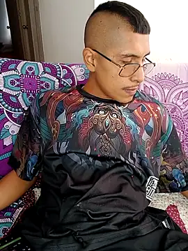 Lil black009 online show from August 2026 08:33:02 PM