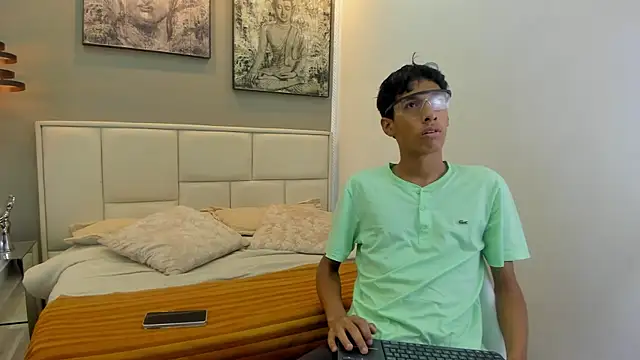 Snapshot of Zane_Belville chatting on May 2026 11:17:02 AM Zane Belville online show from May 2026 11:17:02 AM
