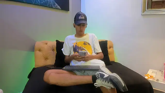 Snapshot of Zane_Belville chatting on July 2026 11:34:01 AM Zane Belville online show from July 2026 11:34:01 AM