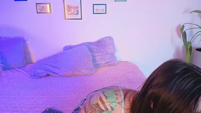 Kendaall sweet online show from July 2026 03:00:02 AM