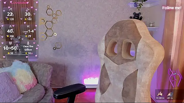 mia smoke  online show from May 2026 01:37:01 PM