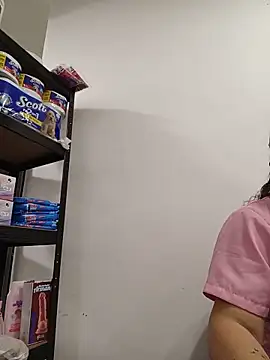 SAMANTHA--02 online show from June 2026 12:40:01 PM