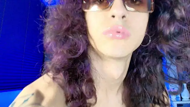 Divine      online show from June 2026 09:52:01 PM