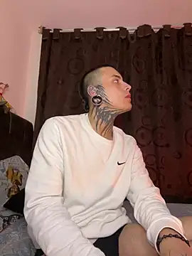  valentinoooo online show from July 2026 03:54:02 AM