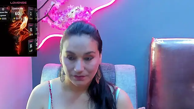 Elizabeth bennett online show from May 2026 07:55:02 PM