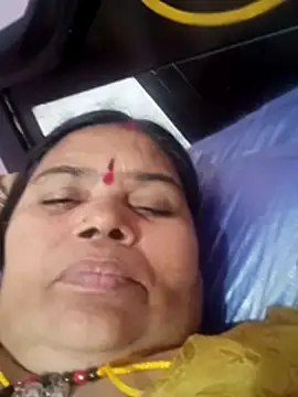 Snapshot of dheepika11 chatting on May 2026 05:25:02 AM dheepika11 online show from May 2026 05:25:02 AM