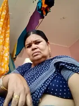 Snapshot of dheepika11 chatting on June 2026 05:43:02 AM dheepika11 online show from June 2026 05:43:02 AM