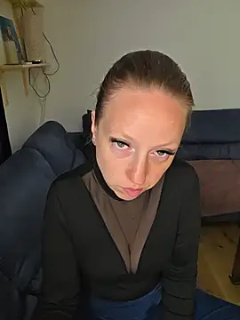 SweetGermanAlina online show from May 2026 11:49:01 AM