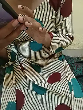 Snapshot of Seema_yadav01 chatting on July 2026 05:35:01 AM Seema yadav01 online show from July 2026 05:35:01 AM