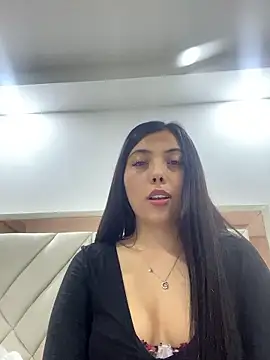 aly-v online show from May 2026 12:39:01 AM