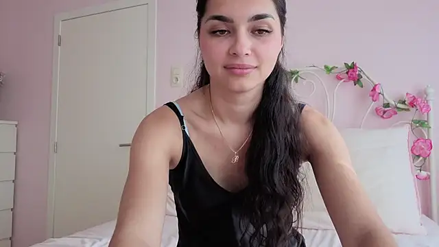 yourbella37 online show from July 2026 04:47:01 PM