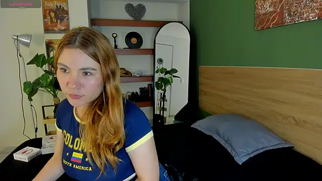 Snapshot of _zoe_3 chatting on July 2026 03:14:02 PM zoe 3 online show from July 2026 03:14:02 PM