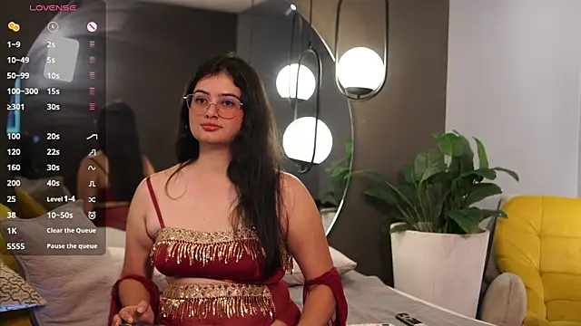 Snapshot of Madison_Flame chatting on June 2026 01:53:02 PM Madison Flame online show from June 2026 01:53:02 PM