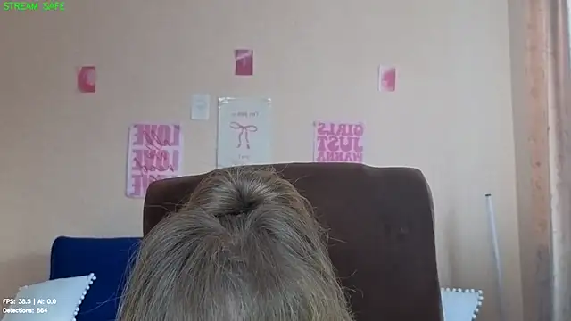 Melania Cook online show from July 2026 02:44:01 PM