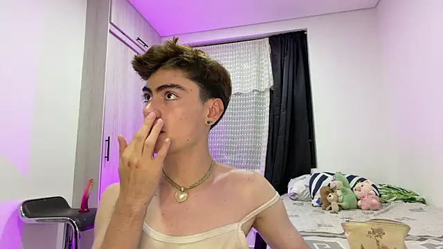  peachyboy online show from July 2026 04:18:01 AM