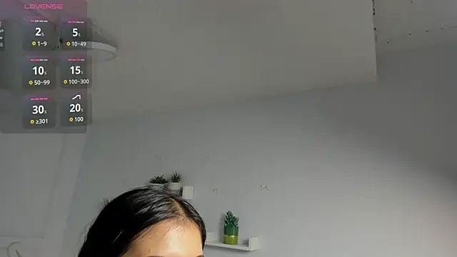 Sharon Adamss online show from June 2026 07:13:01 PM