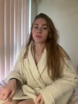 daisycollins online show from July 2026 02:36:01 AM