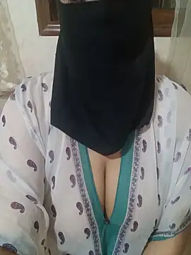 spicydalou3a online show from June 2026 06:44:01 PM