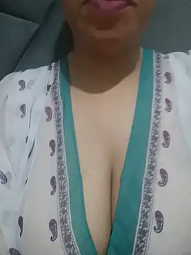 spicydalou3a online show from July 2026 05:01:01 AM