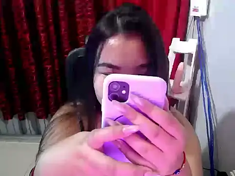 hotchickgirl online show from June 2026 08:09:02 AM