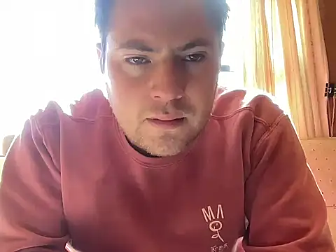 alecsgzz online show from May 2026 05:52:01 PM