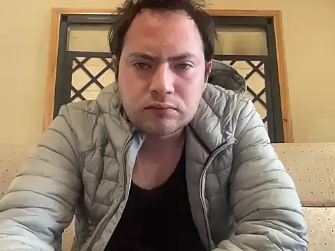 alecsgzz online show from July 2026 03:58:02 PM