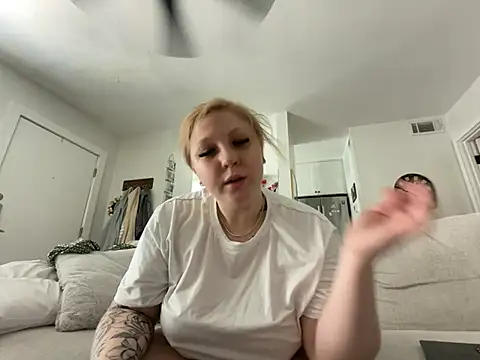 blonde  baby online show from May 2026 05:53:01 PM
