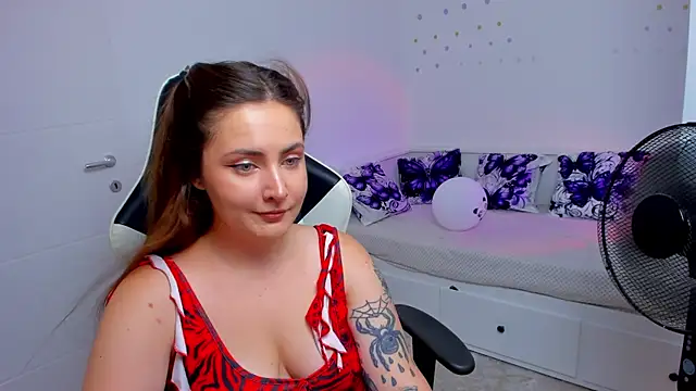 Snapshot of linphea chatting on August 2026 06:43:02 PM linphea online show from August 2026 06:43:02 PM