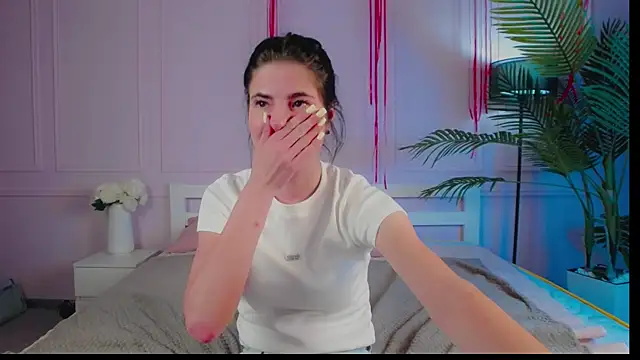 Emily xoo online show from May 2026 01:57:16 AM