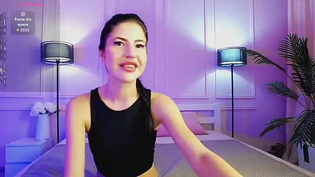 Emily xoo online show from July 2026 05:42:01 PM
