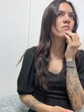 VeroJenkins  online show from May 2026 03:24:01 AM