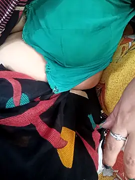 minadixit17 online show from May 2026 04:29:02 AM