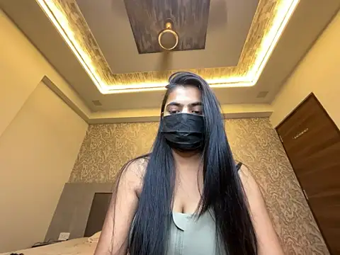 Snapshot of Miss_Heer chatting on May 2026 07:09:01 PM Miss Heer online show from May 2026 07:09:01 PM
