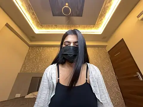 Snapshot of Miss_Heer chatting on May 2026 06:45:02 PM Miss Heer online show from May 2026 06:45:02 PM