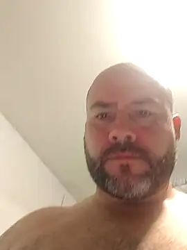 AndresvargasQ123 online show from July 2026 10:12:01 PM