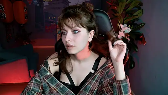 LolaDominara online show from May 2026 11:37:01 AM