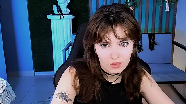LolaDominara online show from June 2026 06:07:01 AM