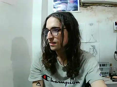 LaCuerva online show from July 2026 03:40:01 PM