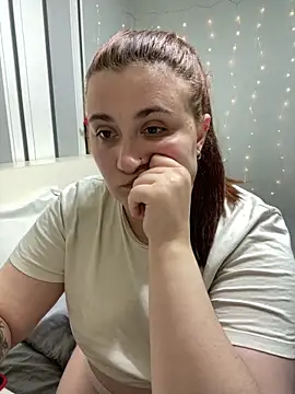 AureTease online show from May 2026 08:21:02 PM