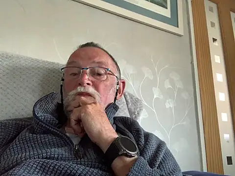 Moonraker64 online show from May 2026 07:00:02 PM