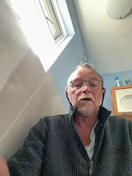 Moonraker64 online show from May 2026 12:15:01 PM