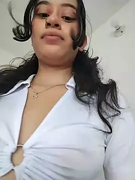 L0lita Emi12 online show from July 2026 08:44:02 PM