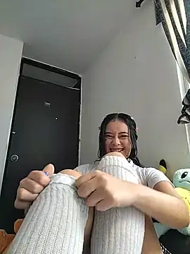 L0lita Emi12 online show from July 2026 09:13:01 PM