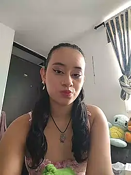 L0lita Emi12 online show from July 2026 05:43:02 PM