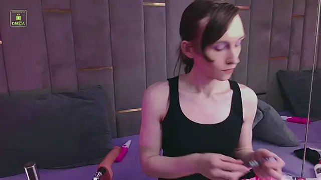 GraceMorgana online show from May 2026 08:15:01 PM