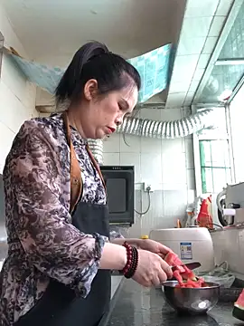 nidejiejie online show from May 2026 03:35:02 AM