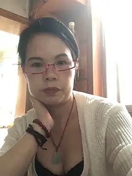 nidejiejie online show from May 2026 03:33:02 AM