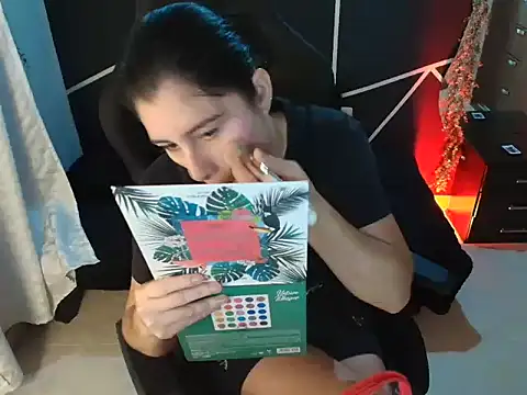LUCYMILF SEXY online show from May 2026 01:38:01 PM