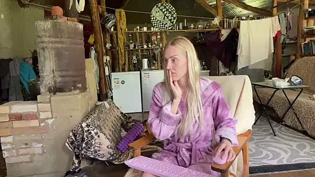 Snapshot of wildforestmuse_ chatting on June 2026 08:50:01 AM wildforestmuse online show from June 2026 08:50:01 AM