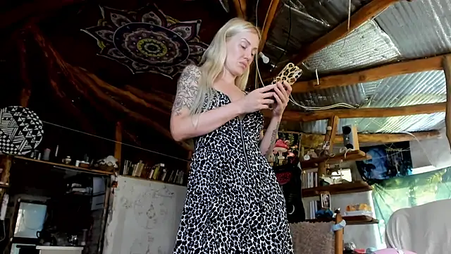Snapshot of wildforestmuse_ chatting on July 2026 06:18:01 AM wildforestmuse online show from July 2026 06:18:01 AM
